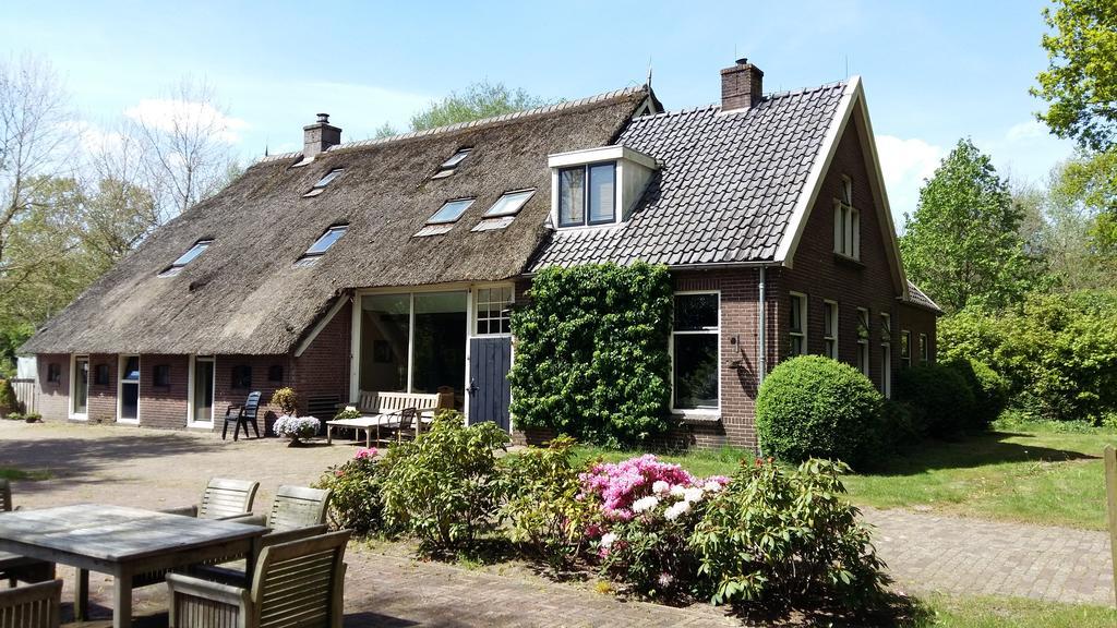 Het Bonte Paard Bed & Breakfast ดวิงเงโล ภายนอก รูปภาพ